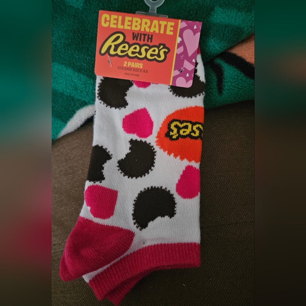 Reese's Women's Pink and Black Socks